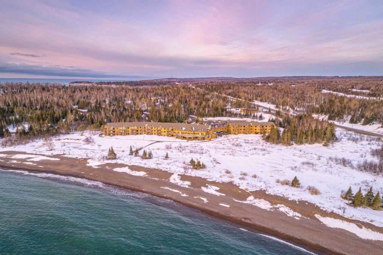 Superior Shores Resort ทูฮาร์เบอร์ส ภายนอก รูปภาพ